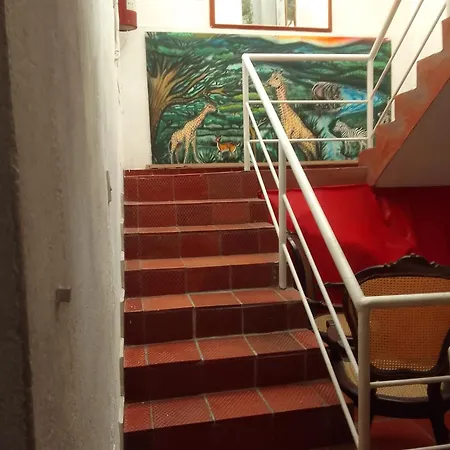 Rooftop Hostal Crisanto Luque Guest house *